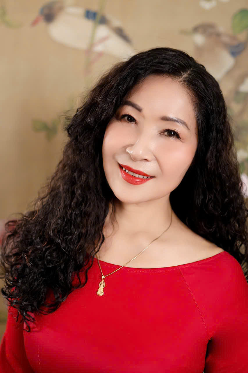 Nữ NSND quê Hải Phòng nổi tiếng thập niên 90 với ca khúc 'Tình ca Tây Bắc' giờ ra sao ở tuổi U70?- Ảnh 6. Nữ NSND quê Hải Phòng nổi tiếng thập niên 90 với ca khúc 'Tình ca Tây Bắc' giờ ra sao ở tuổi U70?- Ảnh 6.