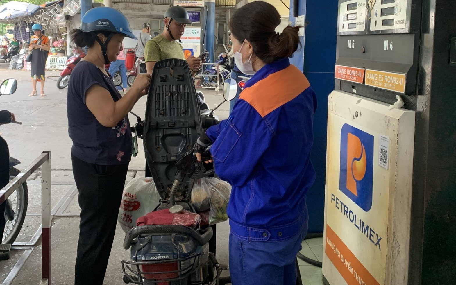 Giá xăng có thể quay đầu giảm trong kỳ điều hành ngày mai 22/5