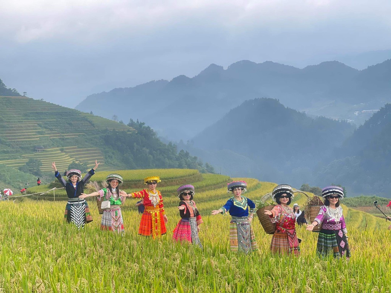 Du lịch, hàng không rộn ràng vào mùa cao điểm Hè 2025- Ảnh 1. Du lịch, hàng không rộn ràng vào mùa cao điểm Hè 2025- Ảnh 1.