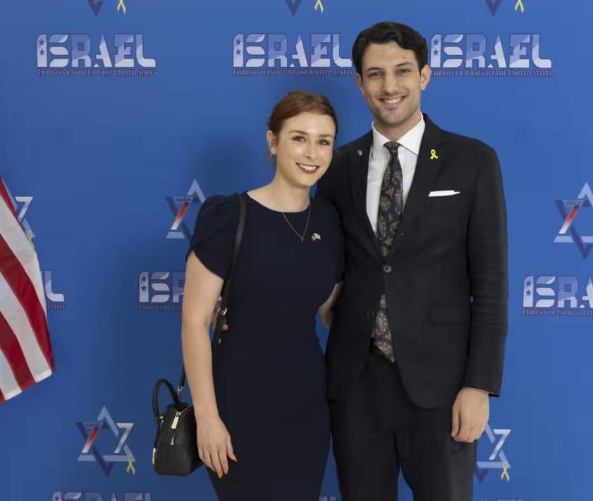 Toàn cảnh vụ xả súng tại Washington DC giết chết hai nhân viên Đại sứ quán Israel- Ảnh 1. Toàn cảnh vụ xả súng tại Washington DC giết chết hai nhân viên Đại sứ quán Israel- Ảnh 1.