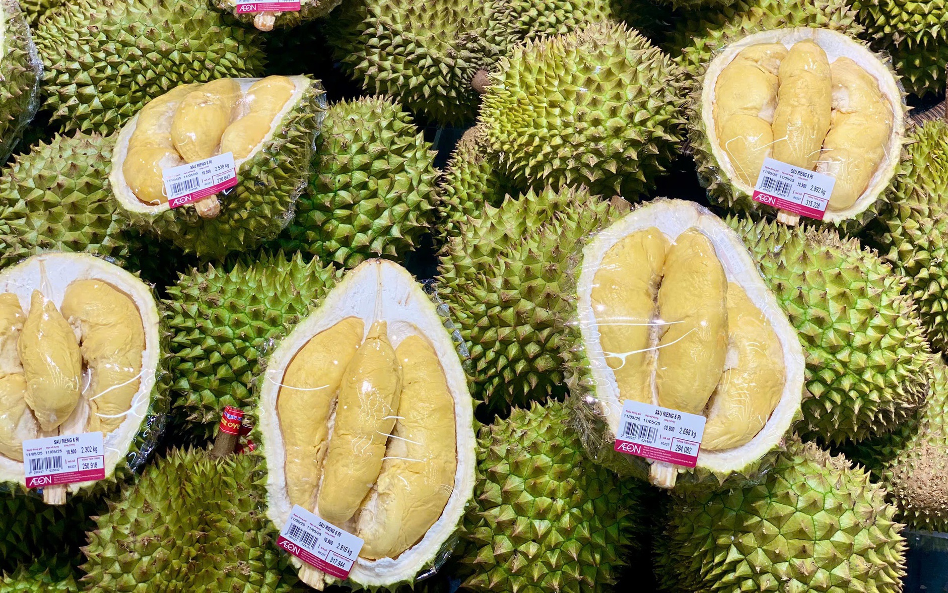 Loạn giá sầu riêng, nơi bán vài chục nghìn nơi hàng trăm nghìn đồng/kg