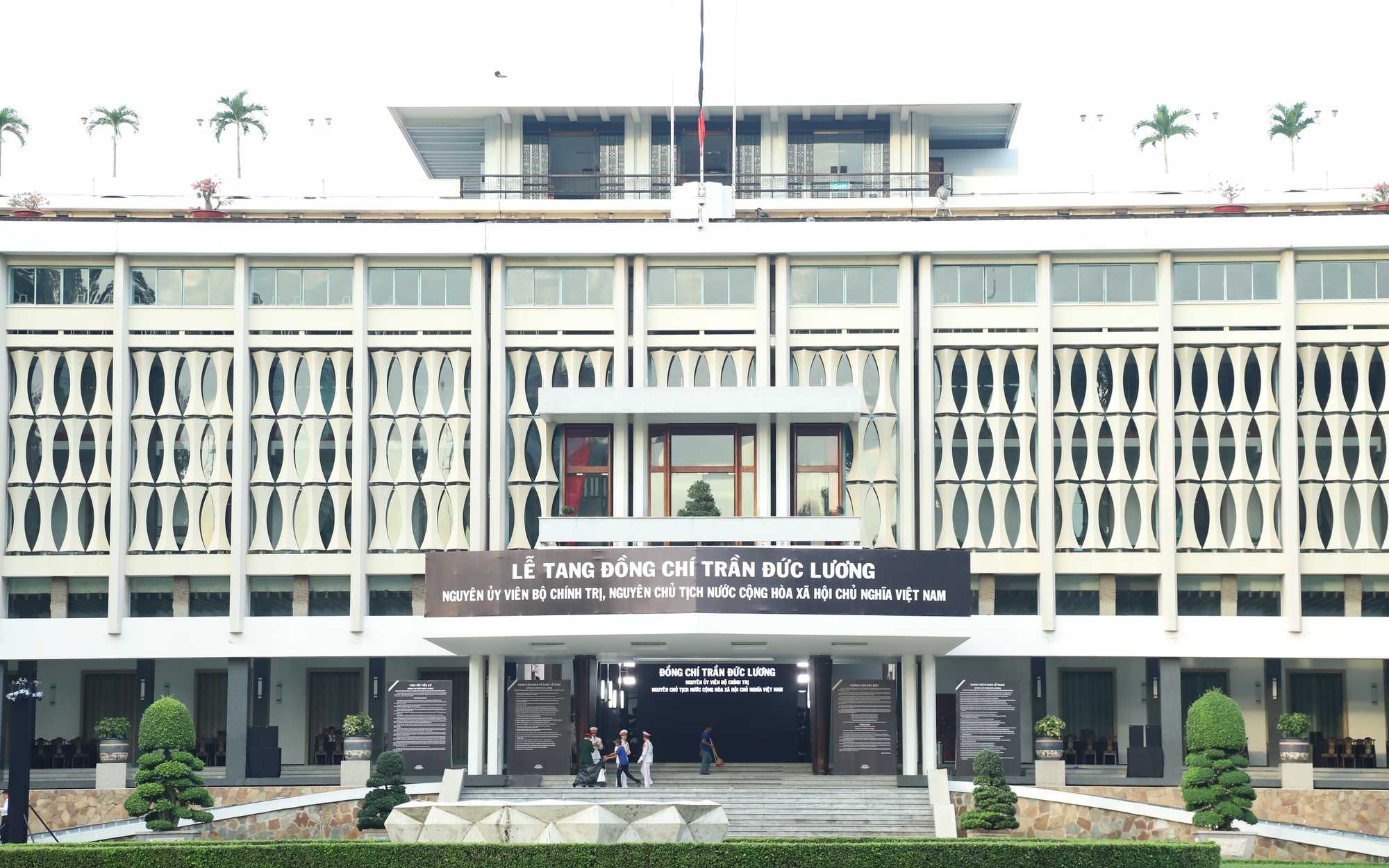 TPHCM tổ chức trọng thể Lễ viếng nguyên Chủ tịch nước Trần Đức Lương