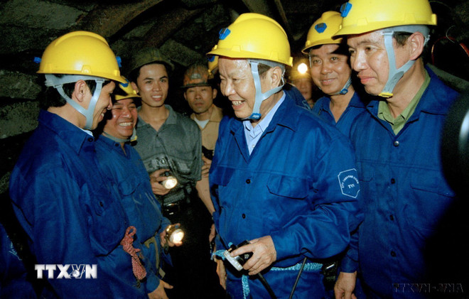 Dấu ấn đậm nét của nguyên Chủ tịch nước Trần Đức Lương- Ảnh 5. Dấu ấn đậm nét của nguyên Chủ tịch nước Trần Đức Lương- Ảnh 5.