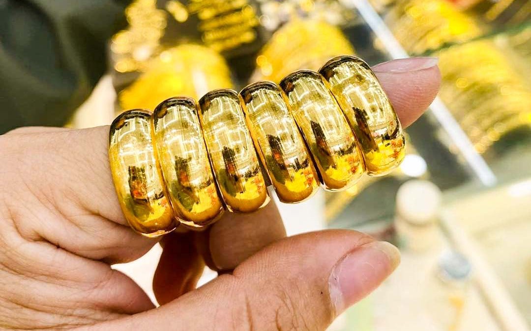Giá vàng hôm nay ngày 24/5 đồng loạt tăng cực mạnh