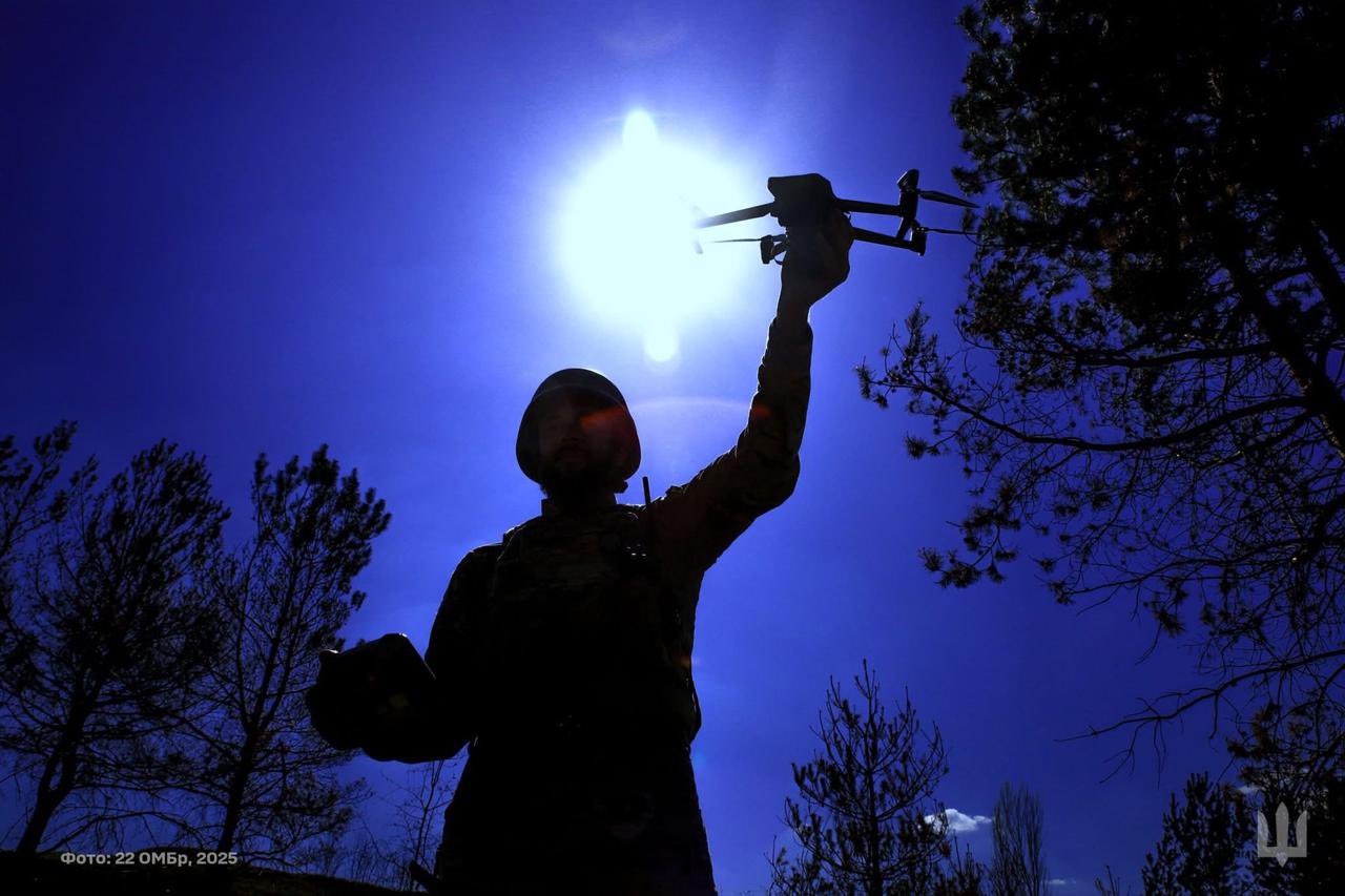 Nga bắn hạ UAV Ukraine gần Moskva khi Kiev bị tấn công quy mô lớn đêm thứ 2 liên tiếp- Ảnh 1. Nga bắn hạ UAV Ukraine gần Moskva khi Kiev bị tấn công quy mô lớn đêm thứ 2 liên tiếp- Ảnh 1.