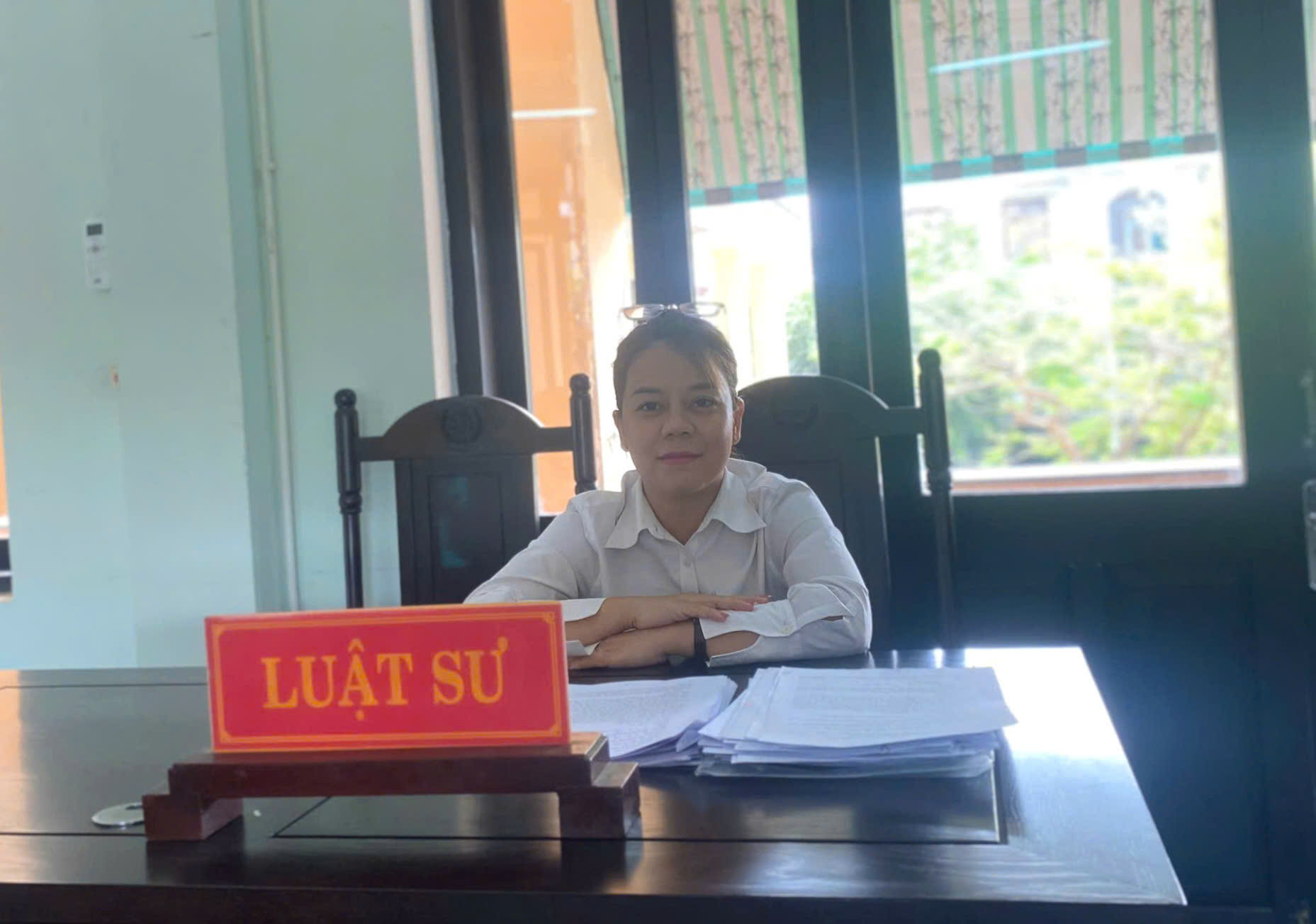 Góc nhìn pháp lý vụ ngai vua triều Nguyễn trong Đại nội Huế bị phá hoại- Ảnh 1. Góc nhìn pháp lý vụ ngai vua triều Nguyễn trong Đại nội Huế bị phá hoại- Ảnh 1.