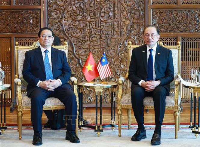Thủ tướng Phạm Minh Chính hội đàm với Thủ tướng Malaysia Anwar Ibrahim- Ảnh 5. Thủ tướng Phạm Minh Chính hội đàm với Thủ tướng Malaysia Anwar Ibrahim- Ảnh 5.
