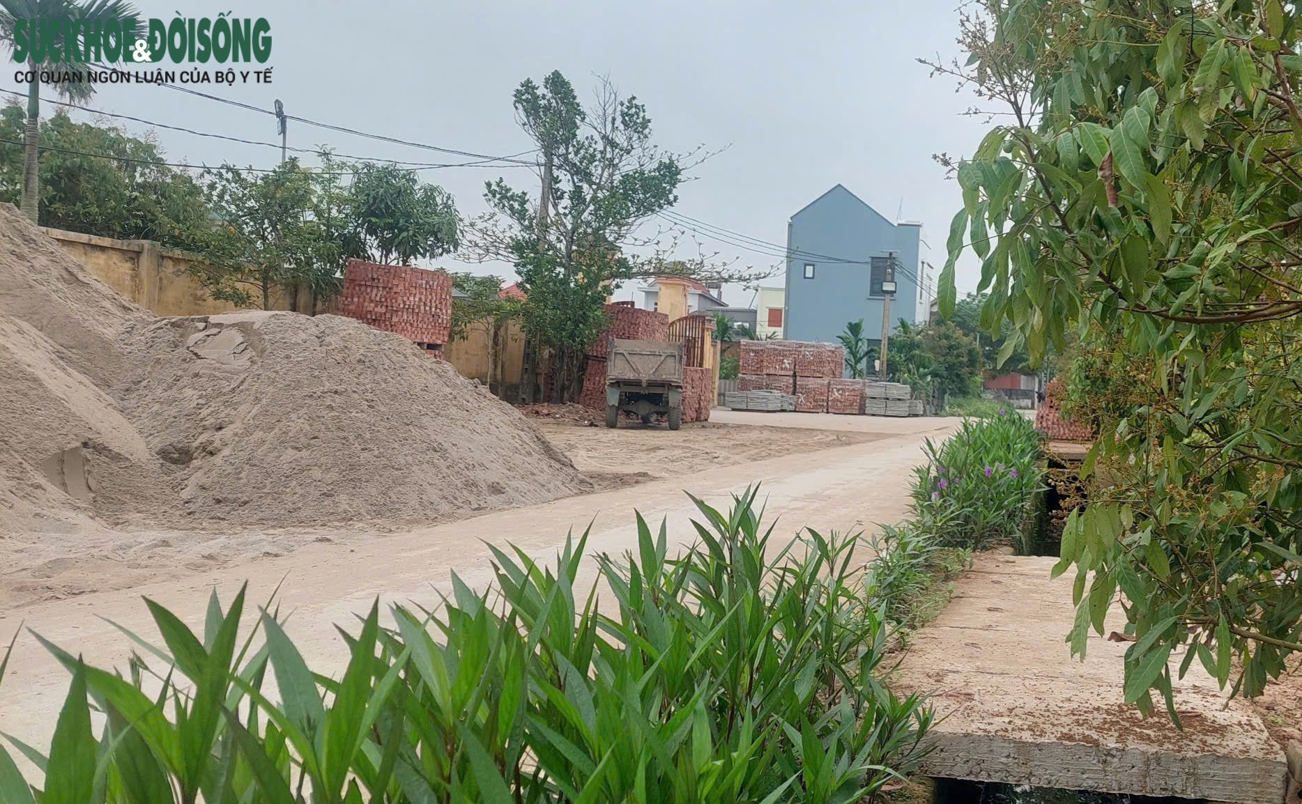 Tin mới vụ nam sinh lớp 7 ở Hải Dương bị nhóm bạn cùng trường đánh hội đồng sau khi tan học- Ảnh 2. Tin mới vụ nam sinh lớp 7 ở Hải Dương bị nhóm bạn cùng trường đánh hội đồng sau khi tan học- Ảnh 2.