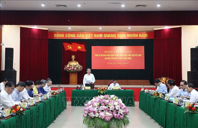 Tổng Bí thư Tô Lâm làm việc với Ban Tổ chức Trung ương- Ảnh 4. Tổng Bí thư Tô Lâm làm việc với Ban Tổ chức Trung ương- Ảnh 4.