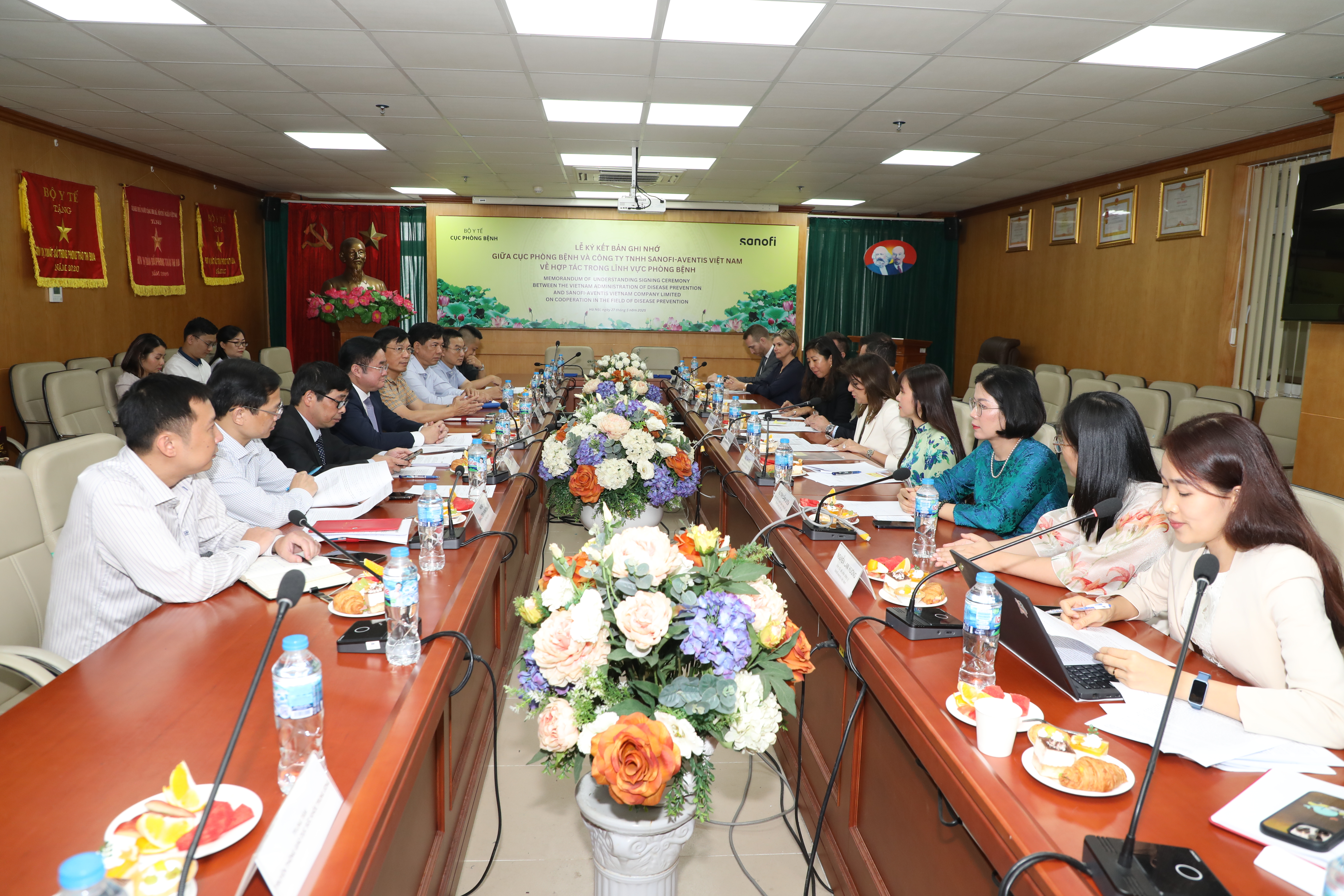 Hợp tác thúc đẩy hoạt động tiêm chủng trọn đời tại Việt Nam- Ảnh 4. Hợp tác thúc đẩy hoạt động tiêm chủng trọn đời tại Việt Nam- Ảnh 4.