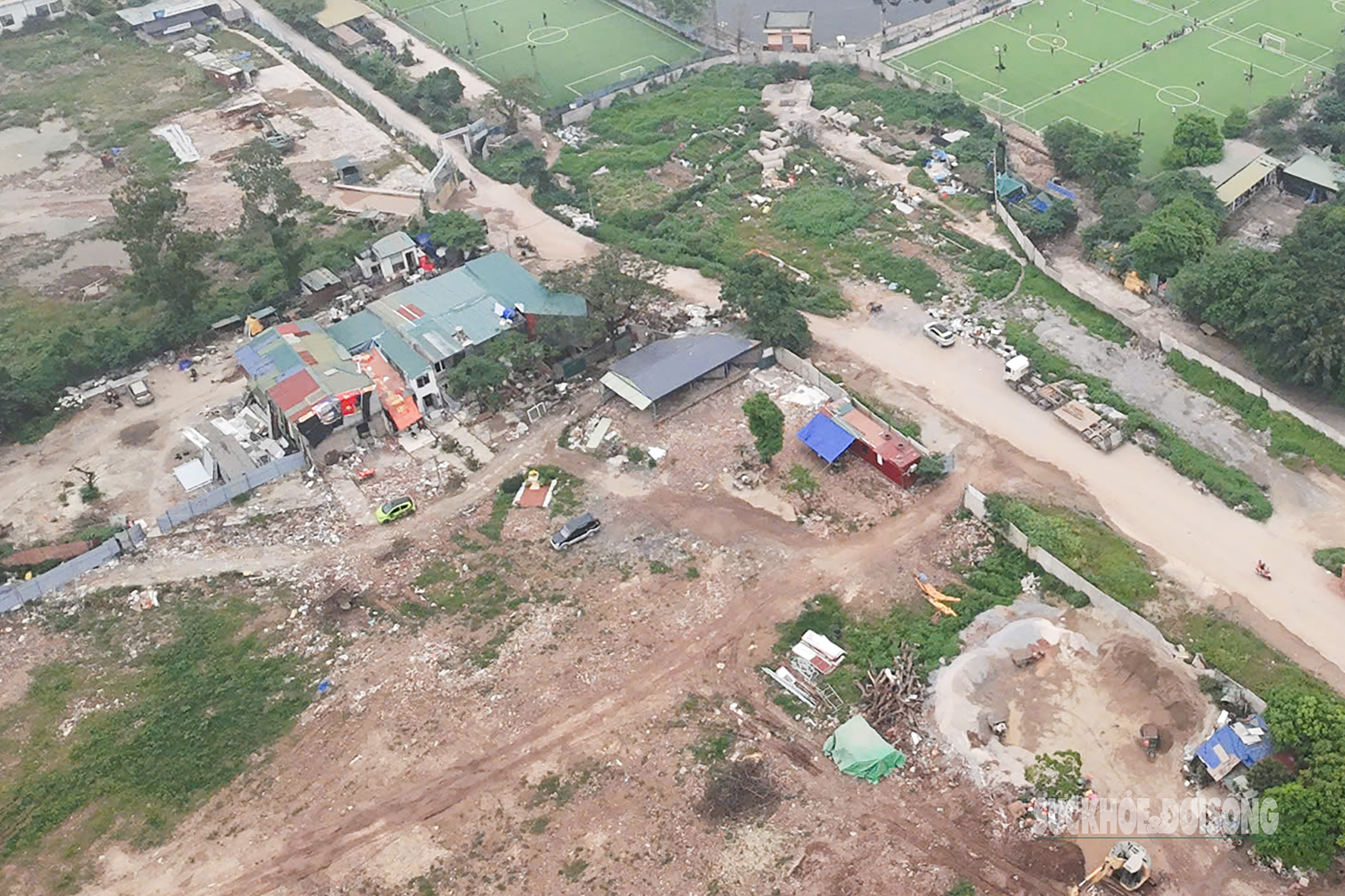 Hà Nội: 'Đánh thức' con đường nghìn tỉ sau 5 năm 'ngủ quên'- Ảnh 8. Hà Nội: 'Đánh thức' con đường nghìn tỉ sau 5 năm 'ngủ quên'- Ảnh 8.