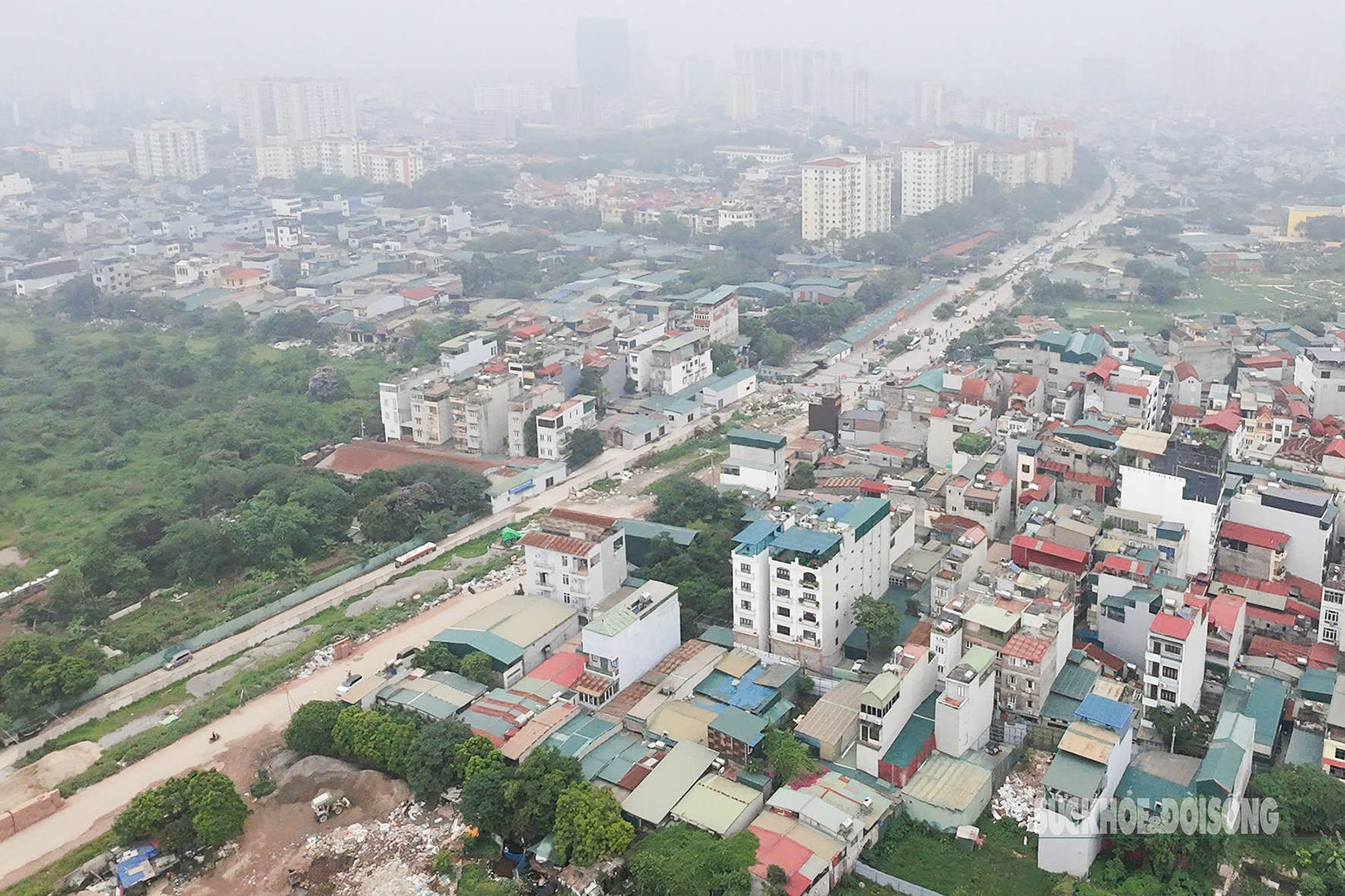 Hà Nội: 'Đánh thức' con đường nghìn tỉ sau 5 năm 'ngủ quên'- Ảnh 7. Hà Nội: 'Đánh thức' con đường nghìn tỉ sau 5 năm 'ngủ quên'- Ảnh 7.