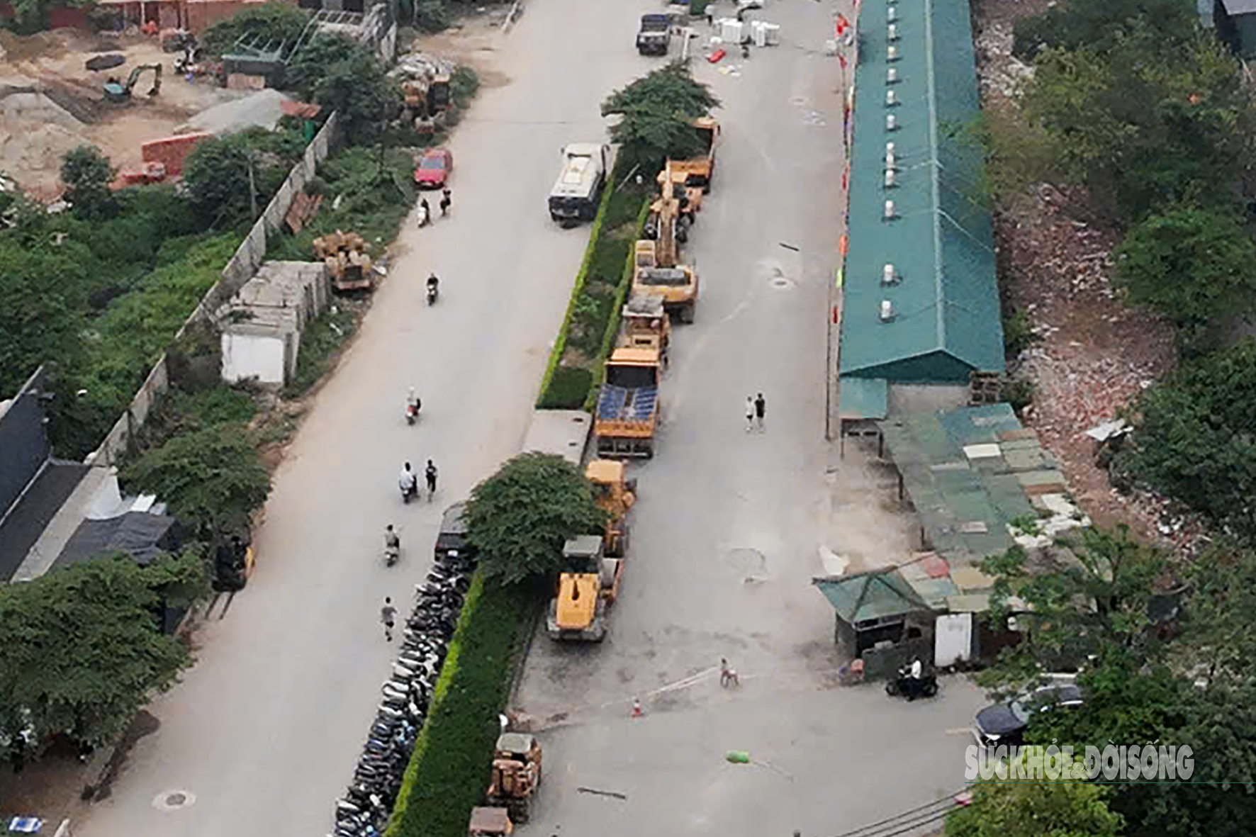 Hà Nội: 'Đánh thức' con đường nghìn tỉ sau 5 năm 'ngủ quên'- Ảnh 9. Hà Nội: 'Đánh thức' con đường nghìn tỉ sau 5 năm 'ngủ quên'- Ảnh 9.