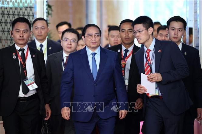Thủ tướng dự Phiên thảo luận 'Lưới thông minh kết nối thông qua hợp tác tự chủ AI'- Ảnh 1. Thủ tướng dự Phiên thảo luận 'Lưới thông minh kết nối thông qua hợp tác tự chủ AI'- Ảnh 1.