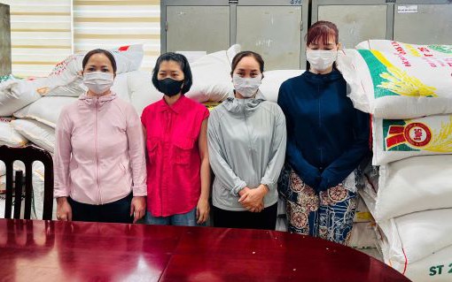 Khởi tố 4 người làm giả 17,3 tấn gạo ST25 nhãn hiệu Ông Cua