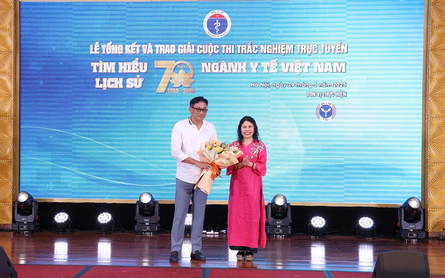 Thứ trưởng Đỗ Xuân Tuyên: Giáo dục truyền thống vẻ vang của ngành y tế là hành trình tri ân, tiếp nối tự hào về ngành- Ảnh 14. Thứ trưởng Đỗ Xuân Tuyên: Giáo dục truyền thống vẻ vang của ngành y tế là hành trình tri ân, tiếp nối tự hào về ngành- Ảnh 14.