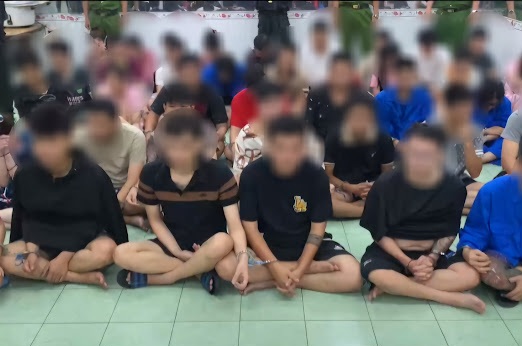 Phá chuyên án ma túy lớn tại TP Hồ Chí Minh: Hơn 1.500 bị can bị bắt, thu giữ 570 kg tang vật- Ảnh 2. Phá chuyên án ma túy lớn tại TP Hồ Chí Minh: Hơn 1.500 bị can bị bắt, thu giữ 570 kg tang vật- Ảnh 2.