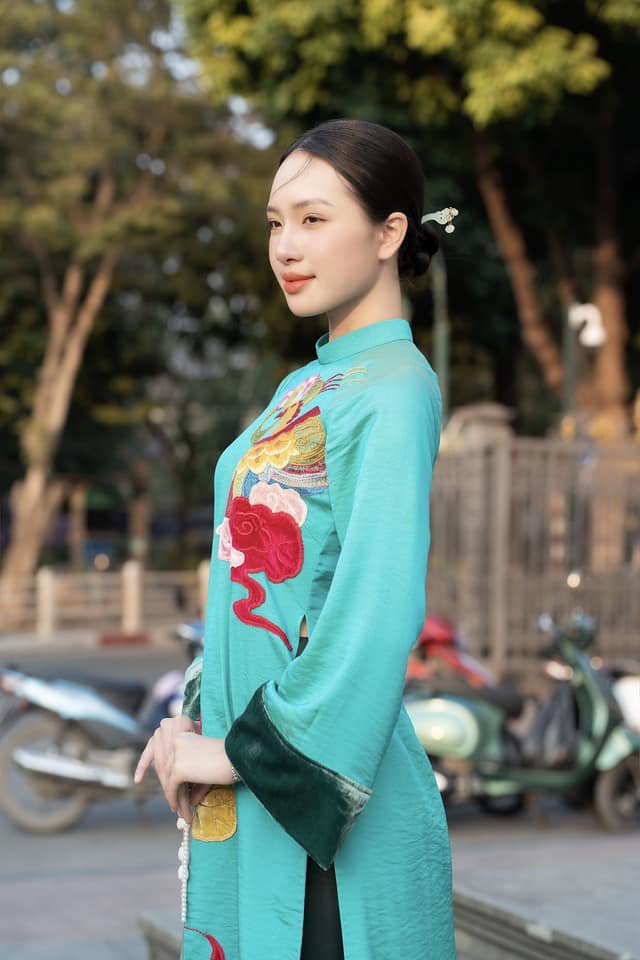Chân dung nữ sinh quê Quảng Ninh vào chung kết Hoa hậu Việt Nam- Ảnh 5. Chân dung nữ sinh quê Quảng Ninh vào chung kết Hoa hậu Việt Nam- Ảnh 5.