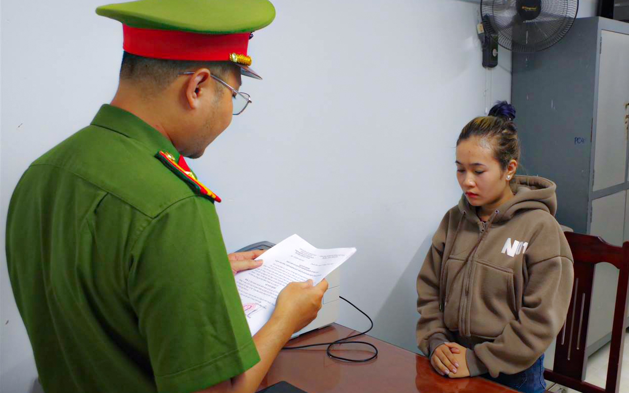 Giả danh mạnh thường quân, cô gái "cuỗm" gần 100 triệu đồng tiền từ thiện