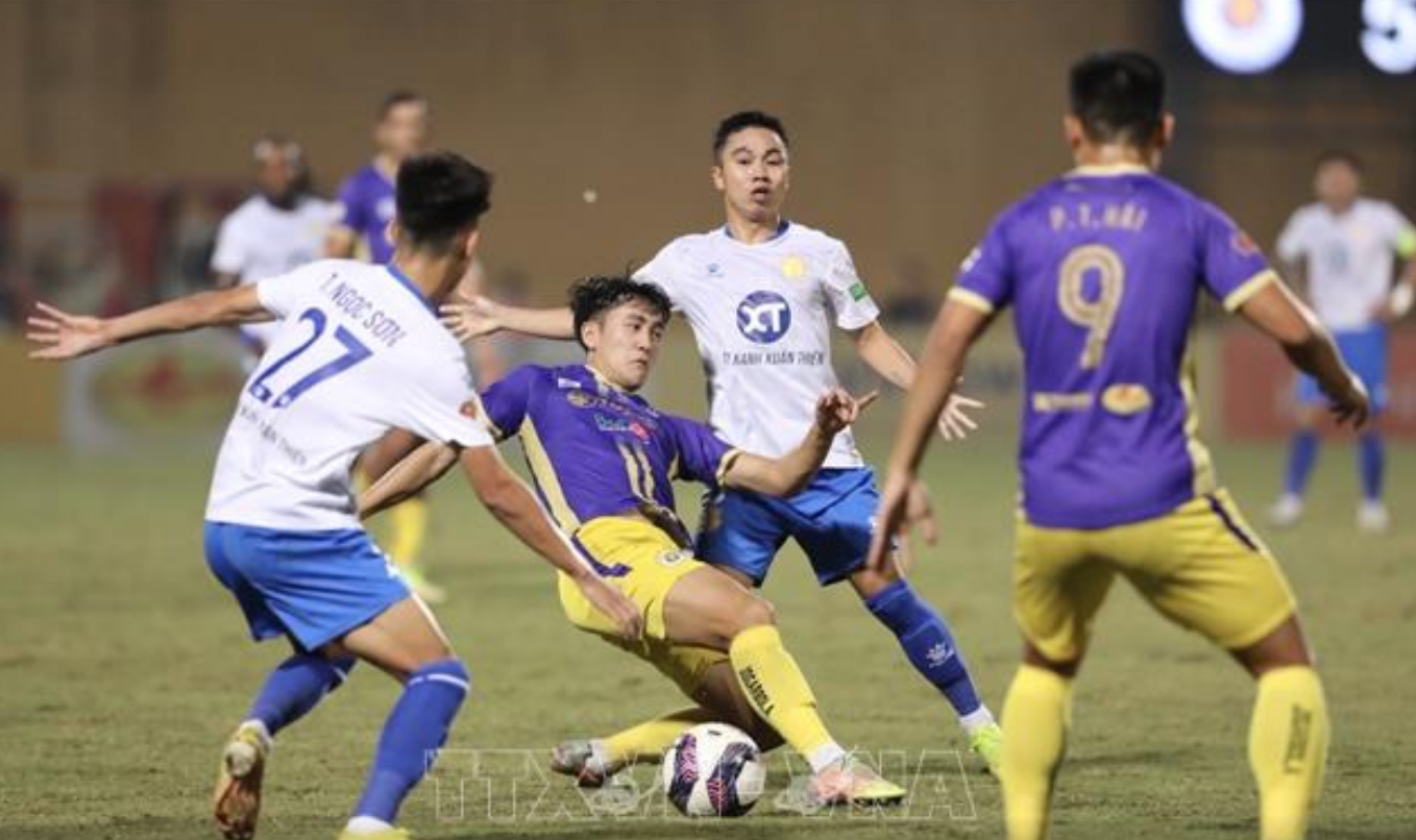 Hà Nội FC - Nam Định: Thành bại tại Hàng Đẫy- Ảnh 1. Hà Nội FC - Nam Định: Thành bại tại Hàng Đẫy- Ảnh 1.