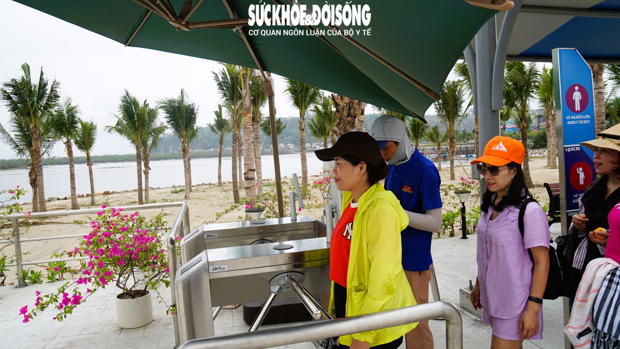 5 ngày nghỉ lễ, Hải Phòng 'ghi điểm' với du khách vì nhiều dịch vụ hot- Ảnh 3. 5 ngày nghỉ lễ, Hải Phòng 'ghi điểm' với du khách vì nhiều dịch vụ hot- Ảnh 3.