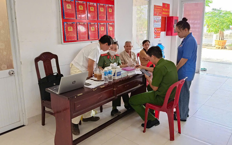 Bình Thuận thu nhận mẫu ADN cho thân nhân liệt sĩ chưa xác định được thông tin
