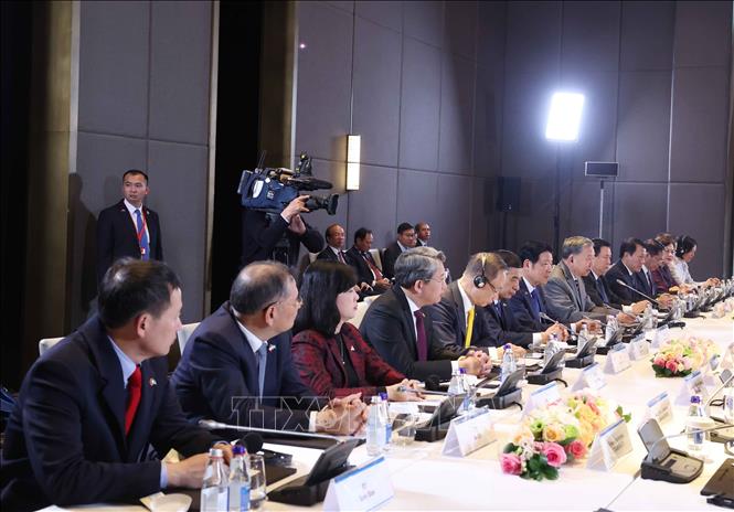 Tổng Bí thư Tô Lâm hội kiến Chủ tịch Hạ viện Kazakhstan, kiêm Chủ tịch Đảng Amanat- Ảnh 2. Tổng Bí thư Tô Lâm hội kiến Chủ tịch Hạ viện Kazakhstan, kiêm Chủ tịch Đảng Amanat- Ảnh 2.