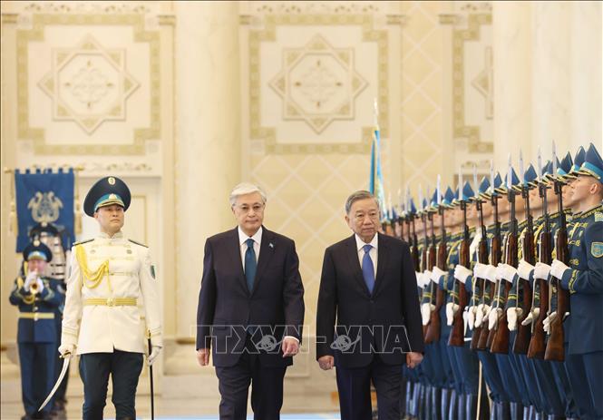 Chuyến thăm lịch sử của Tổng Bí thư Tô Lâm tới Kazakhstan và Azerbaijan thu hút truyền thông quốc tế- Ảnh 1. Chuyến thăm lịch sử của Tổng Bí thư Tô Lâm tới Kazakhstan và Azerbaijan thu hút truyền thông quốc tế- Ảnh 1.