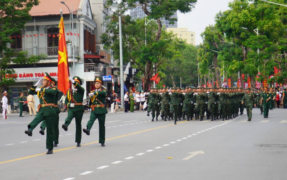 Hàng vạn người dân sẽ hợp xướng một ca khúc trong lễ kỷ niệm 70 năm giải phóng Hải Phòng- Ảnh 3. Hàng vạn người dân sẽ hợp xướng một ca khúc trong lễ kỷ niệm 70 năm giải phóng Hải Phòng- Ảnh 3.