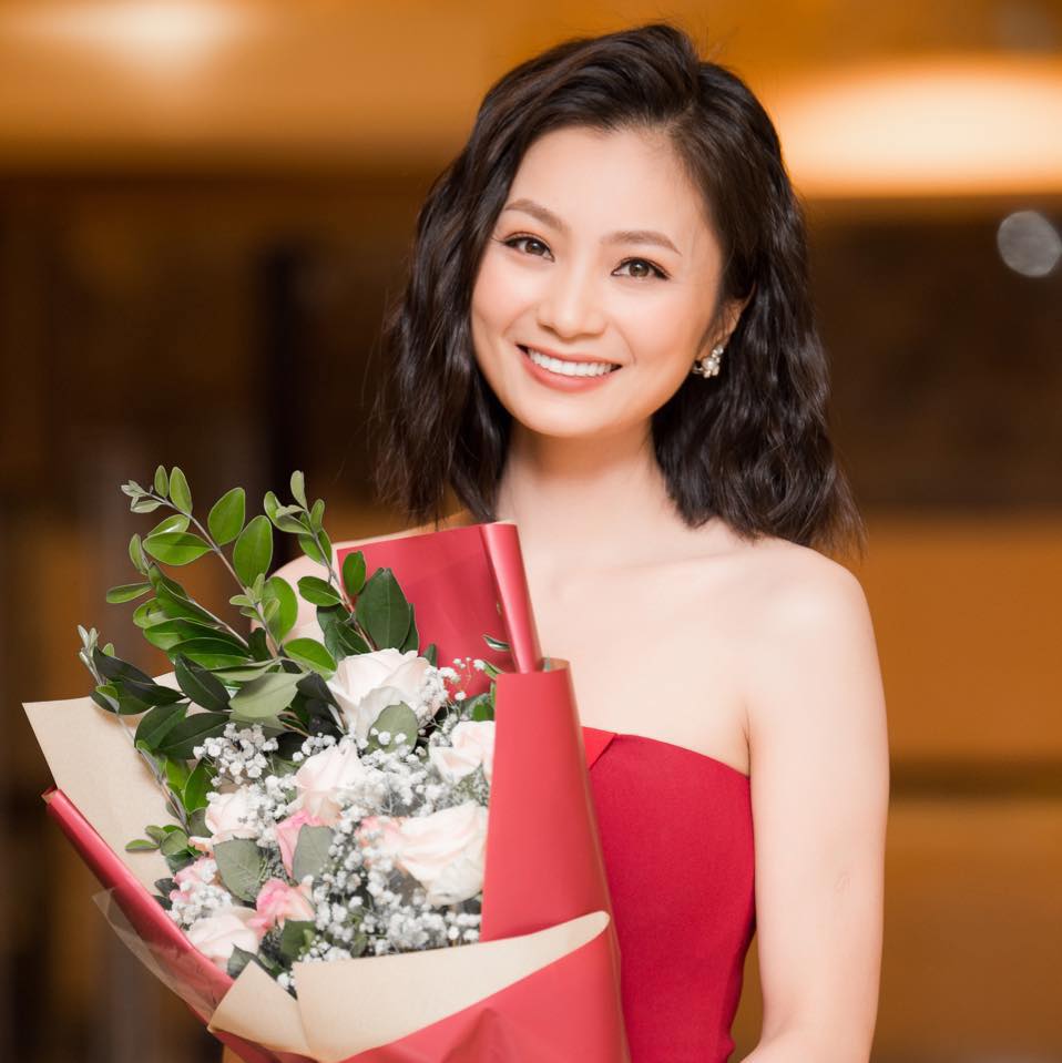 Nữ diễn viên quê Nam Định - bạn thân Hồng Diễm trong 'Hoa hồng trên ngực trái' sang Mỹ định cư, giờ ra sao?- Ảnh 1. Nữ diễn viên quê Nam Định - bạn thân Hồng Diễm trong 'Hoa hồng trên ngực trái' sang Mỹ định cư, giờ ra sao?- Ảnh 1.