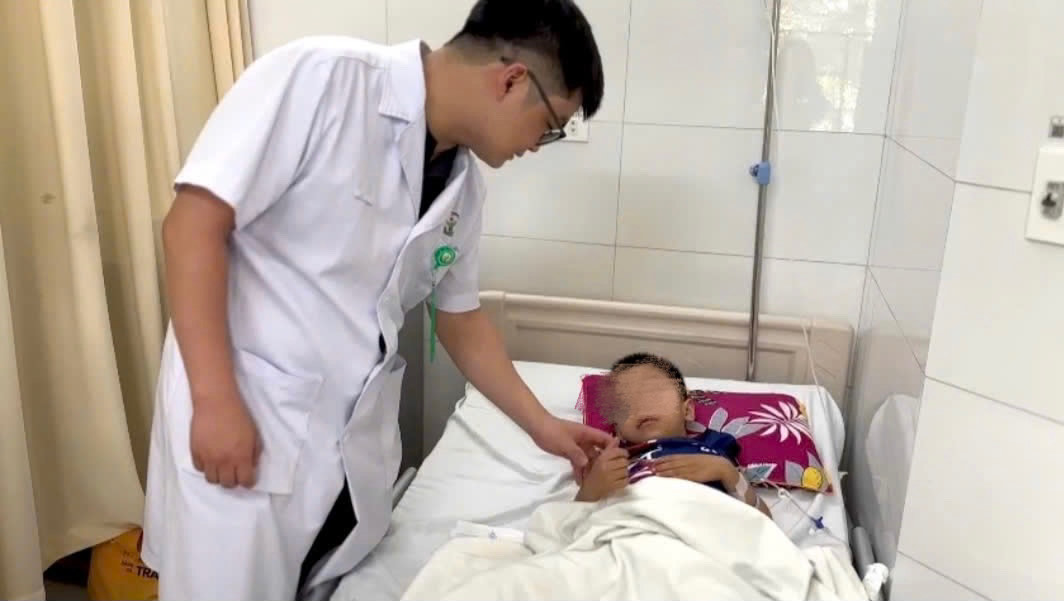 Cảnh báo từ phòng cấp cứu liên tiếp có người nhập viện vì tai nạn do máy ép nước mía- Ảnh 2.