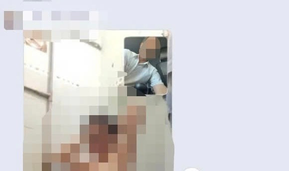 Chấn chỉnh Hiệu trưởng gửi ảnh ‘nóng’ lên nhóm zalo của nhà trường- Ảnh 1. Chấn chỉnh Hiệu trưởng gửi ảnh ‘nóng’ lên nhóm zalo của nhà trường- Ảnh 1.