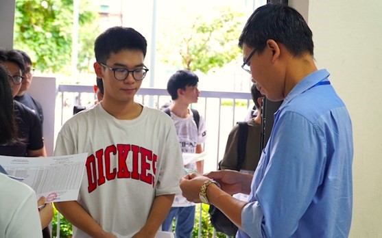 Thủ tướng chỉ thị '6 rõ' đảm bảo kỳ thi tốt nghiệp THPT và tuyển sinh thành công