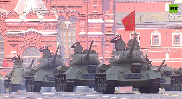Nga phô diễn vũ khí hùng mạnh trong Lễ duyệt binh Ngày chiến thắng- Ảnh 5. Nga phô diễn vũ khí hùng mạnh trong Lễ duyệt binh Ngày chiến thắng- Ảnh 5.