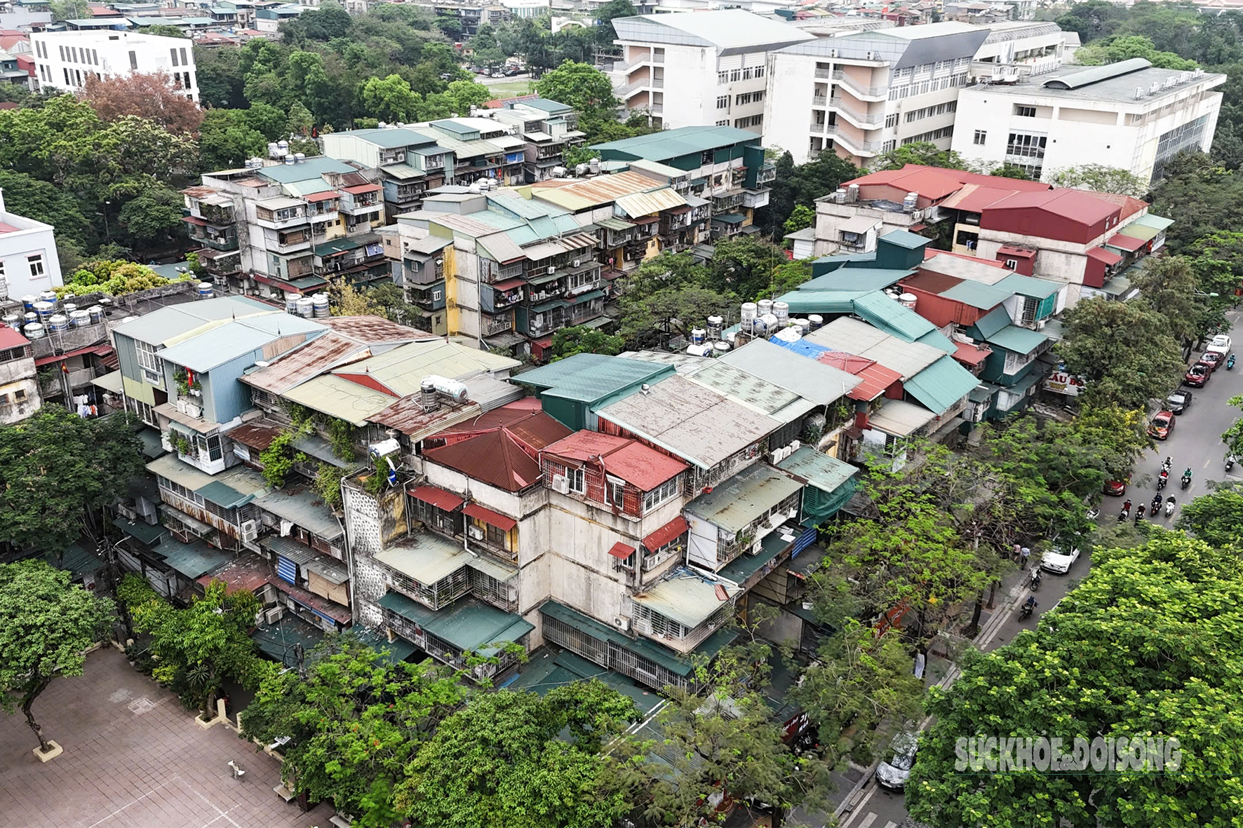 Cận cảnh khu nhà ‘đeo ba lô’ sắp thành cao ốc- Ảnh 11. Cận cảnh khu nhà ‘đeo ba lô’ sắp thành cao ốc- Ảnh 11.