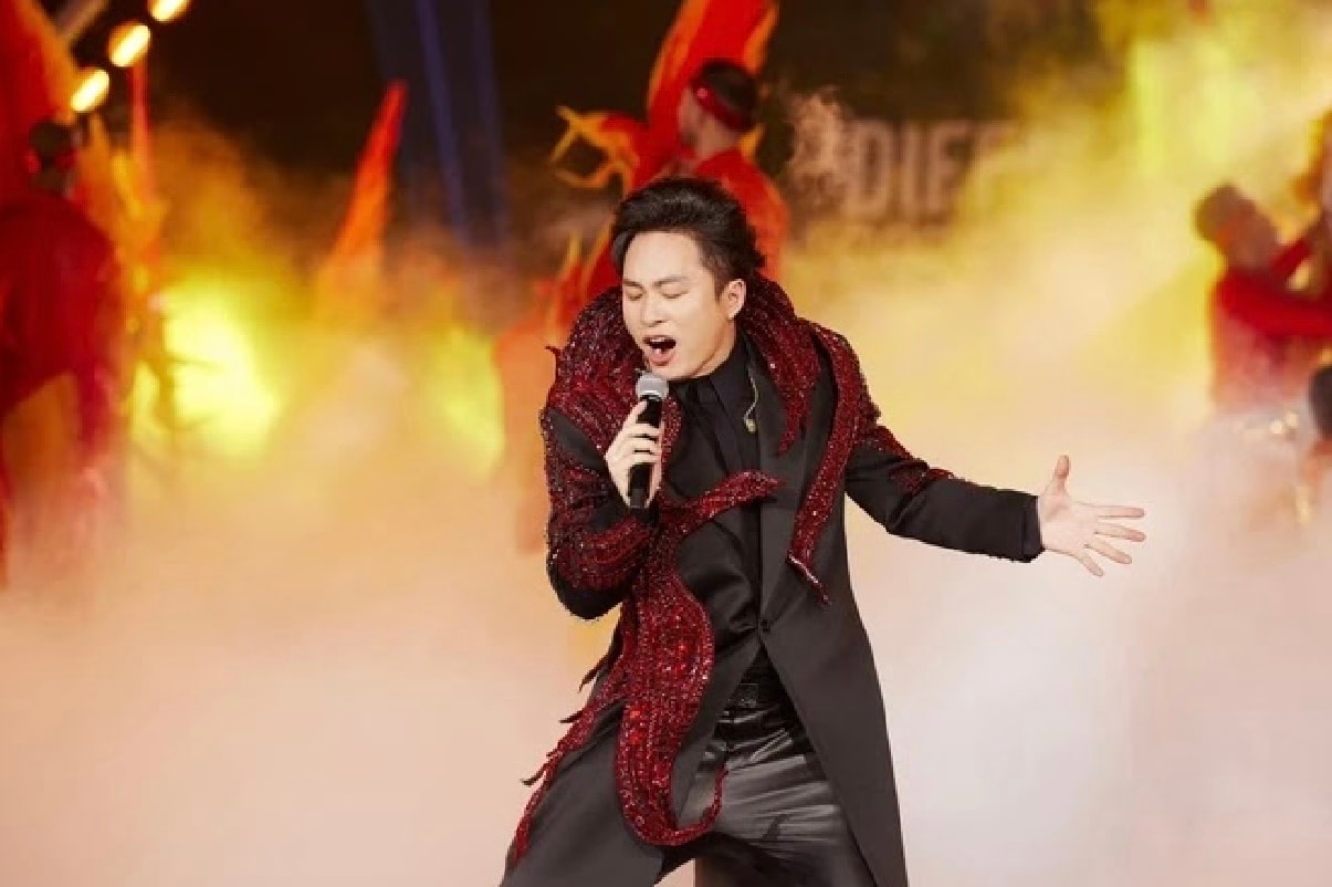 Tùng Dương, Soobin Hoàng Sơn tham gia chương trình mừng 70 năm Ngày Giải phóng Hải Phòng- Ảnh 1. Tùng Dương, Soobin Hoàng Sơn tham gia chương trình mừng 70 năm Ngày Giải phóng Hải Phòng- Ảnh 1.
