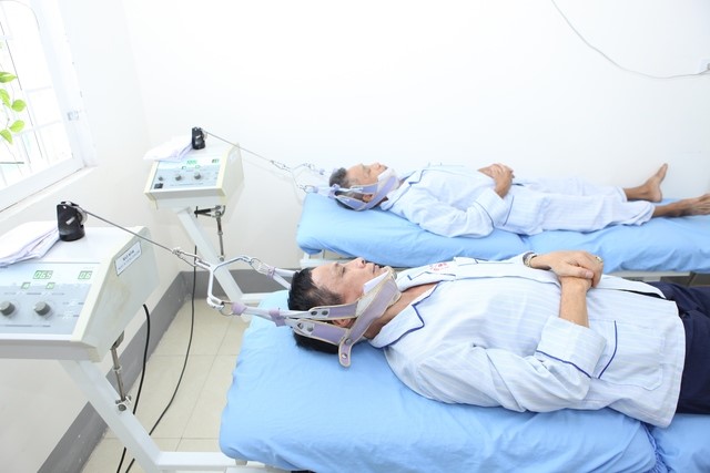Tối ưu hóa hiệu quả điều trị thoát vị đĩa đệm đốt sống cổ bằng kết hợp Đông – Tây y- Ảnh 3.