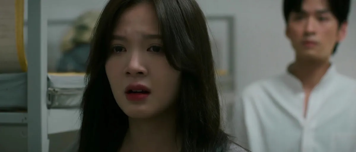 Điều bất ngờ về nữ diễn viên lấy nhiều nước mắt khán giả trong phim 'Cha tôi, người ở lại'- Ảnh 9. Điều bất ngờ về nữ diễn viên lấy nhiều nước mắt khán giả trong phim 'Cha tôi, người ở lại'- Ảnh 9.