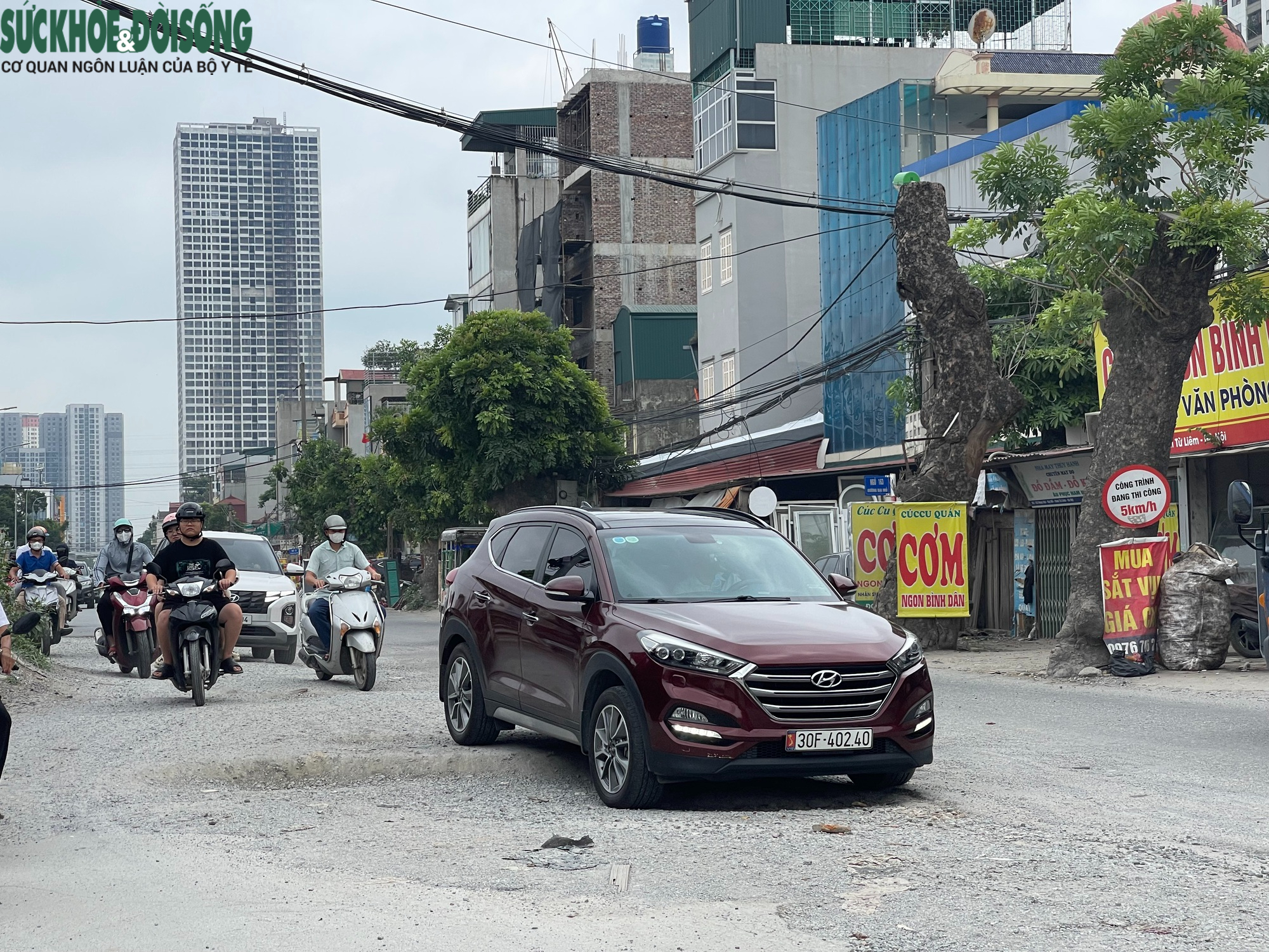 Nhiều bất cập trên đường thi công gần 10 năm chưa xong ở Hà Nội- Ảnh 3.
