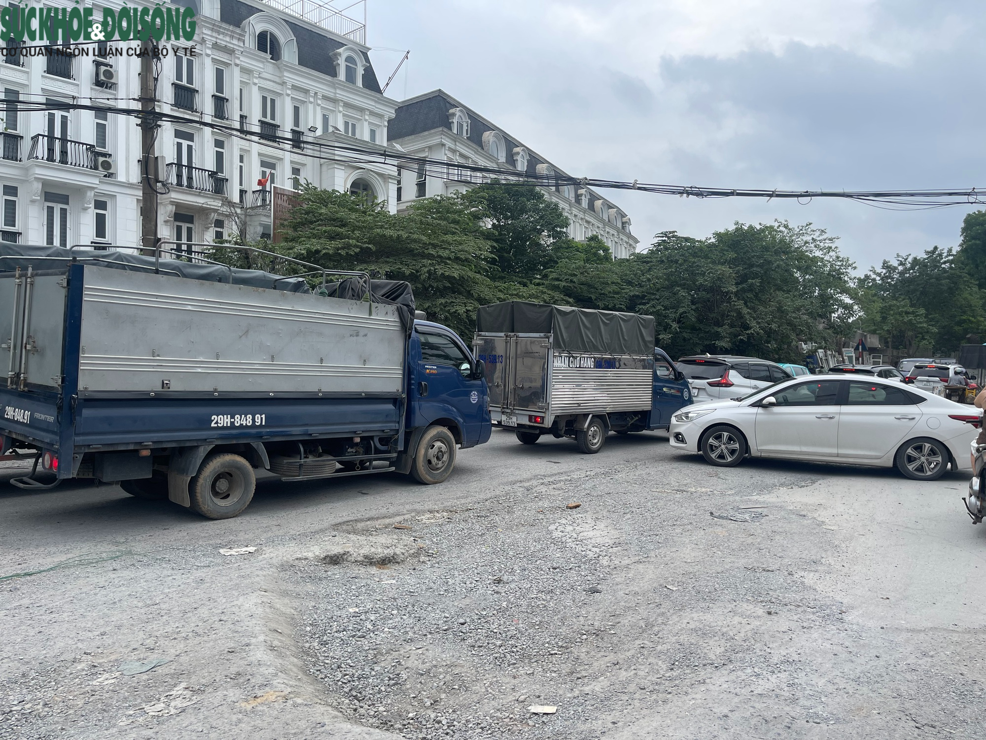 Nhiều bất cập trên đường thi công gần 10 năm chưa xong ở Hà Nội- Ảnh 5.