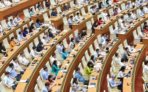 Quốc hội sắp thông qua việc sửa đổi Hiến pháp, sáp nhập tỉnh