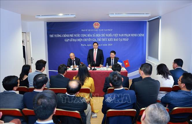 Thủ tướng đặt hàng chuyên gia, trí thức kiều bào thực hiện nhiệm vụ khoa học, công nghệ- Ảnh 1. Thủ tướng đặt hàng chuyên gia, trí thức kiều bào thực hiện nhiệm vụ khoa học, công nghệ- Ảnh 1.