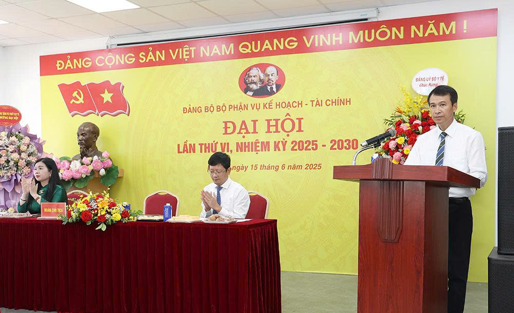 Đại hội Đảng bộ bộ phận Vụ Kế hoạch - Tài chính nhiệm kỳ 2025-2030 thành công tốt đẹp- Ảnh 2. Đại hội Đảng bộ bộ phận Vụ Kế hoạch - Tài chính nhiệm kỳ 2025-2030 thành công tốt đẹp- Ảnh 2.