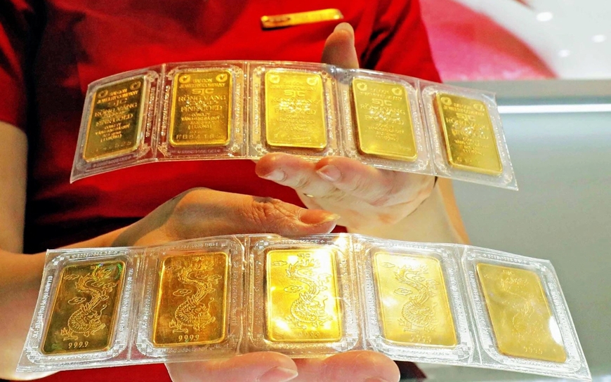 Giá vàng hôm nay ngày 15/6 chốt tuần tăng rất mạnh, người mua lãi đậm
