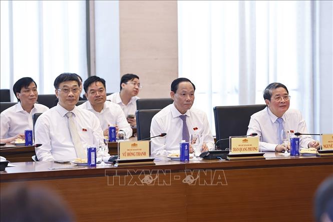Chủ tịch Quốc hội: Báo chí đưa hơi thở cuộc sống, tâm nguyện của cử tri đến với nghị trường- Ảnh 2. Chủ tịch Quốc hội: Báo chí đưa hơi thở cuộc sống, tâm nguyện của cử tri đến với nghị trường- Ảnh 2.