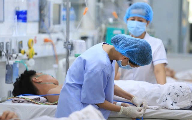 Sốt xuất huyết đã không còn theo chu kỳ, chuyên gia cảnh báo không thể chủ quan