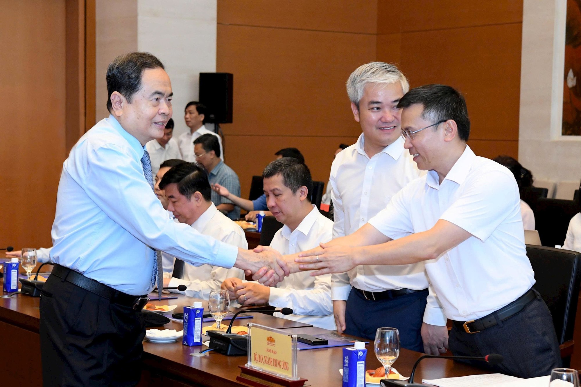 Chủ tịch Quốc hội Trần Thanh Mẫn gặp mặt các cơ quan báo chí - Ảnh 5.