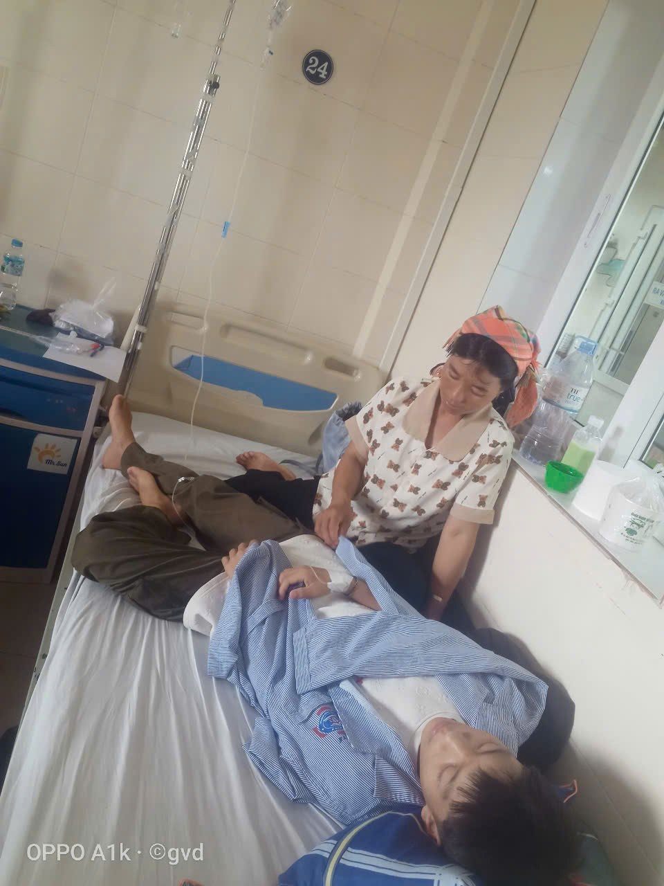 Nam sinh người dân tộc Hà Nhì mắc bệnh hiểm nghèo cần sự trợ giúp để điều trị- Ảnh 2. Nam sinh người dân tộc Hà Nhì mắc bệnh hiểm nghèo cần sự trợ giúp để điều trị- Ảnh 2.