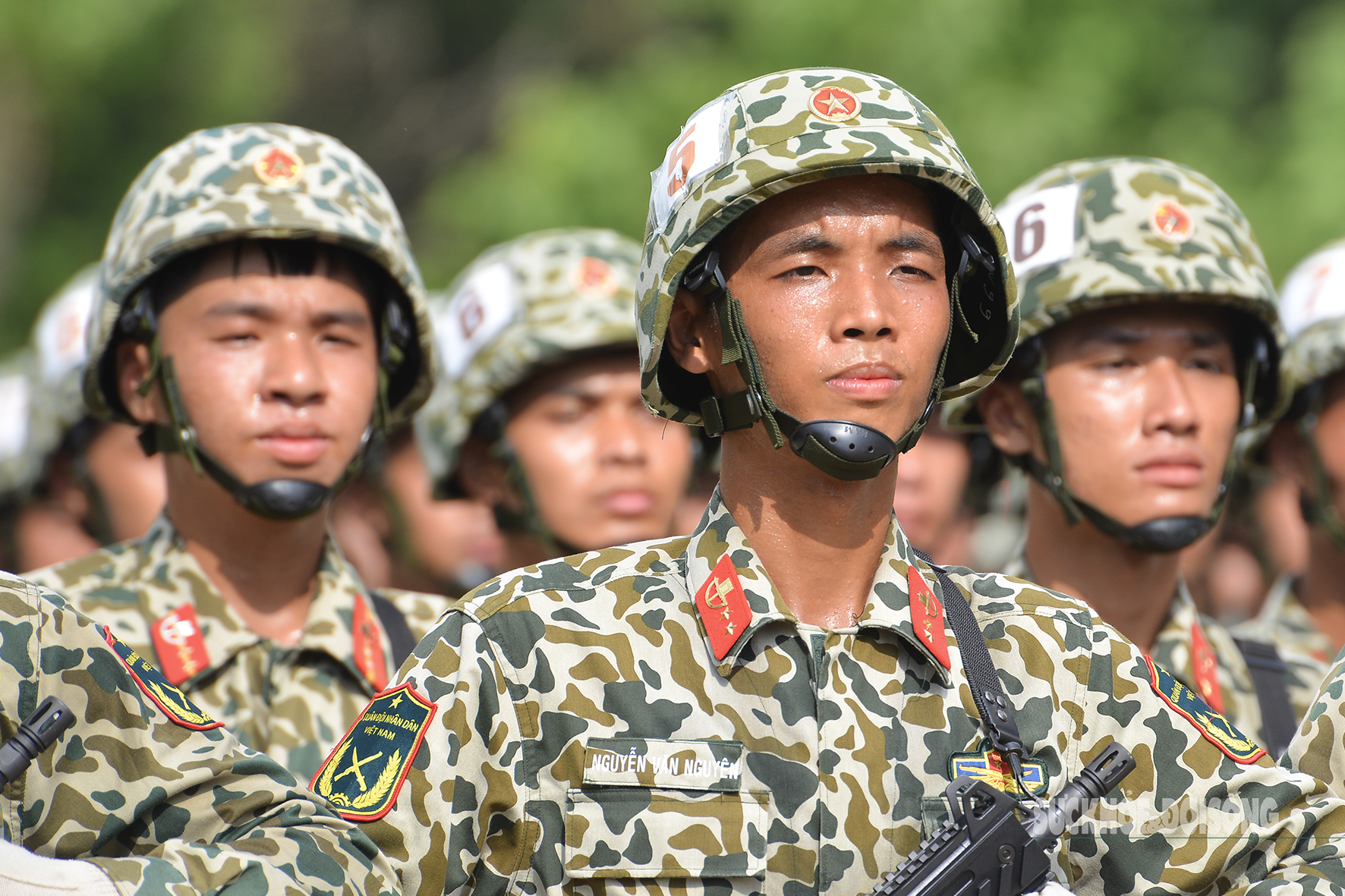 Bộ đội đặc công rèn đội hình sẵn sàng cho ngày hội lớn- Ảnh 4. Bộ đội đặc công rèn đội hình sẵn sàng cho ngày hội lớn- Ảnh 4.