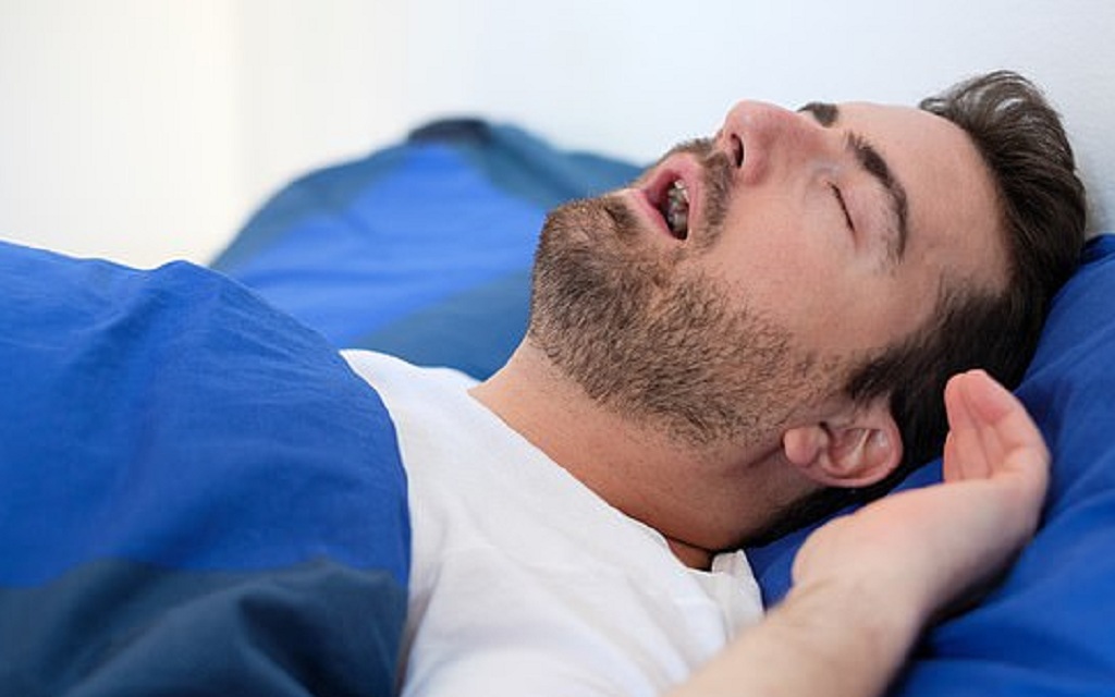 1 ngu ngay shutterstock 5498 1750209588247 175020958844993304413 0 0 640 1024 crop 17502096198741682655101